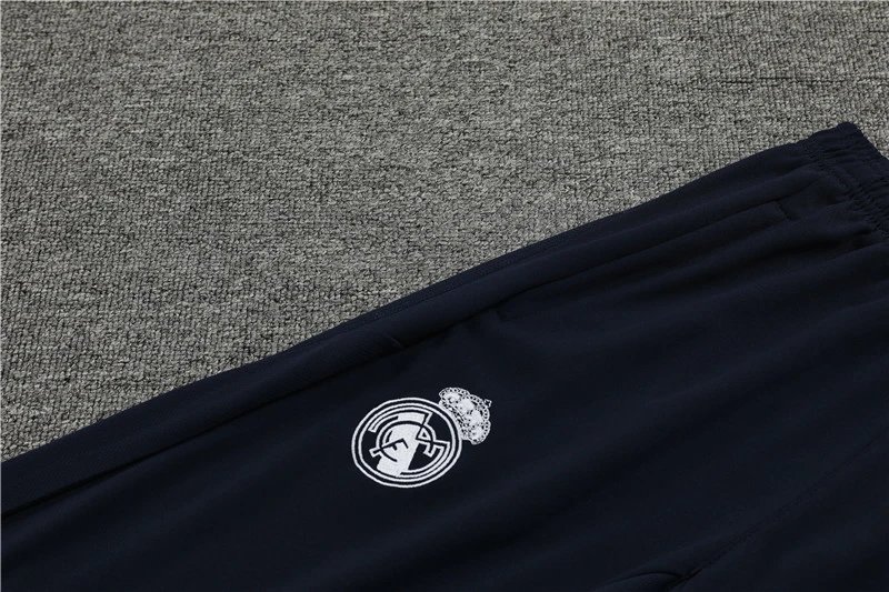 High quality jersey long sleeved set for Real Madrid