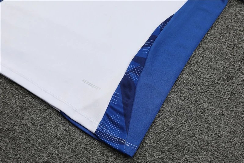 High quality jersey set from Italy