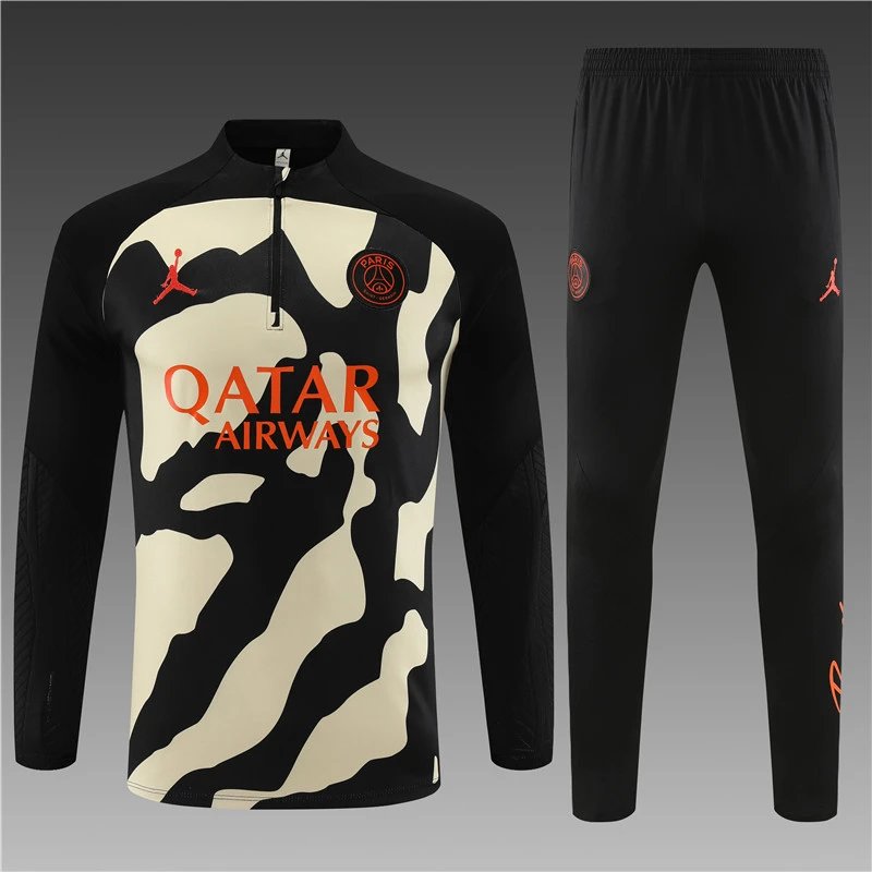 High quality jersey long sleeved set Paris