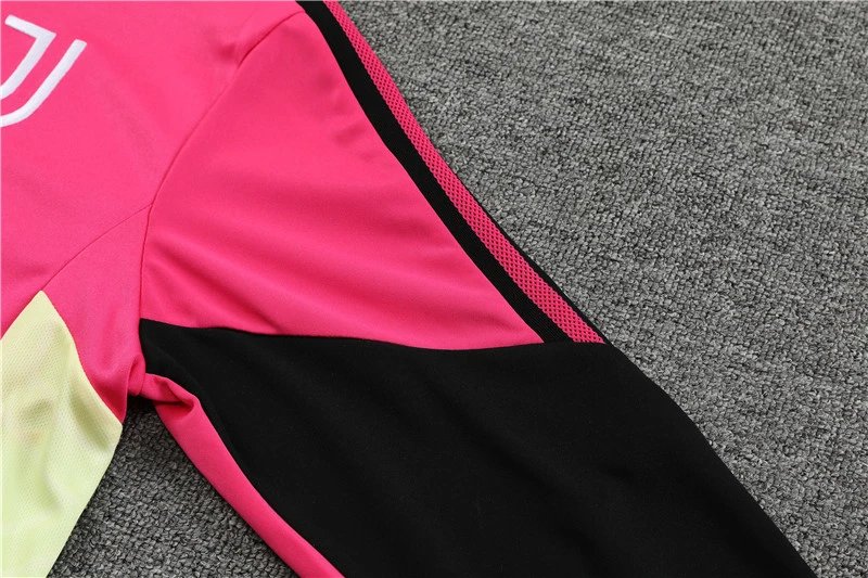 High quality jersey set for Juventus (contact WhatsApp:+18030258501, if you need size recommendation)