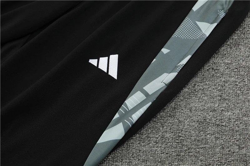 High quality jersey set from Italy