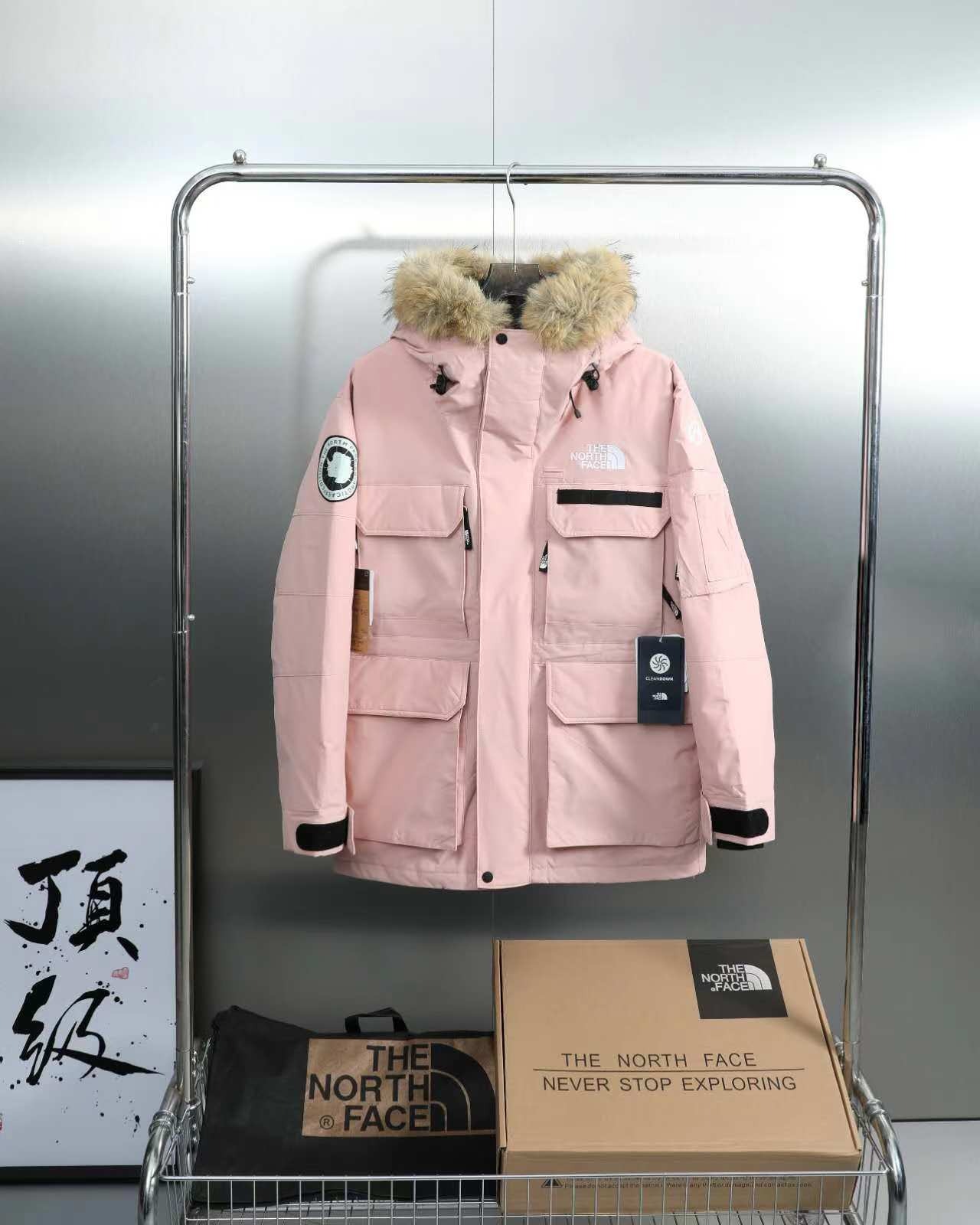 Peak Series Down Jacket 001