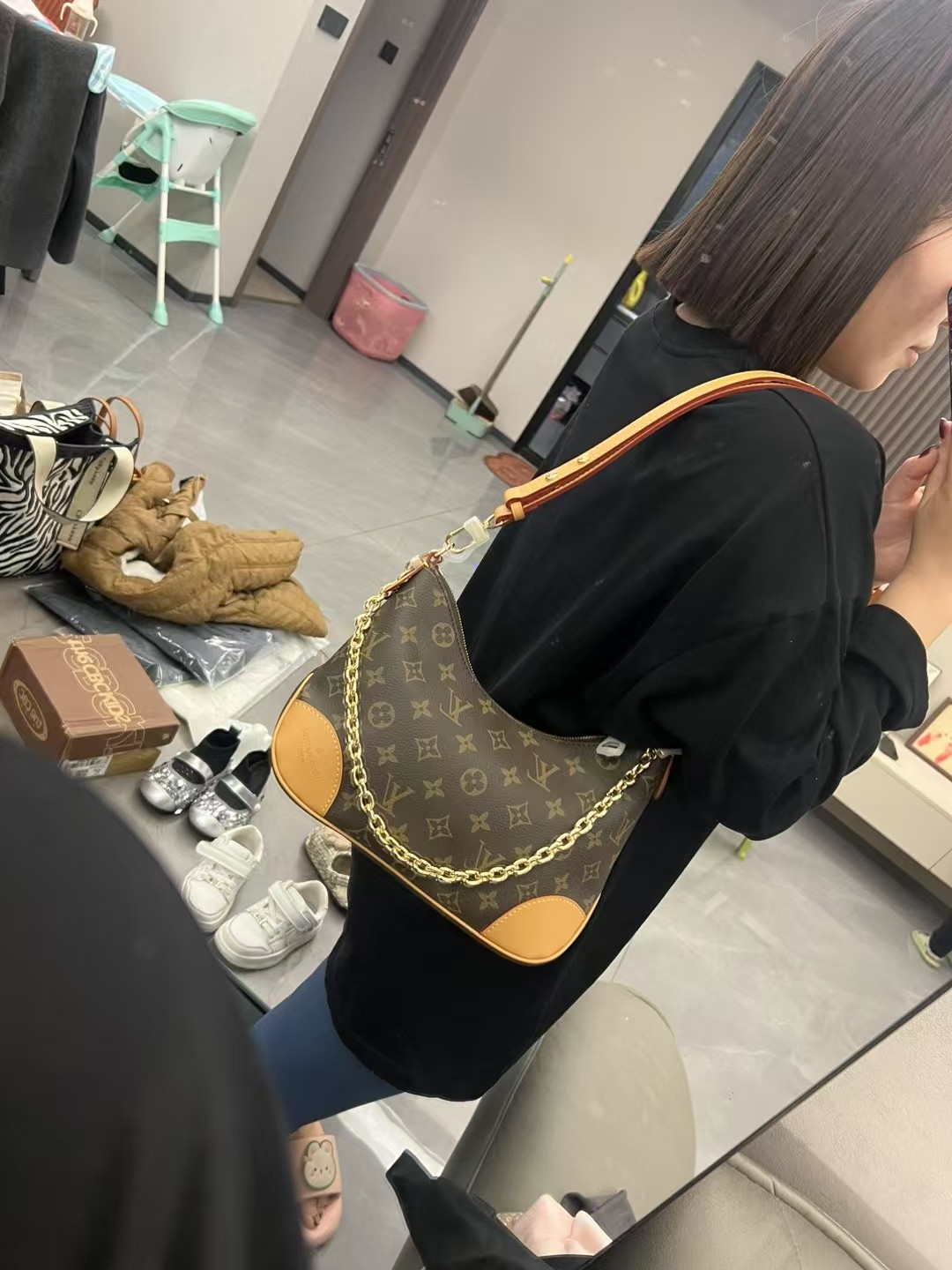 High quality crossbody bag 2