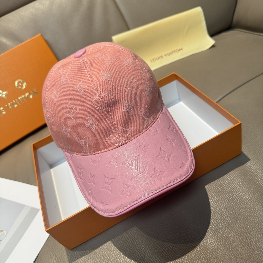 High quality and fashionable baseball cap new 5 pcs add : 18859952090 if you need size guide