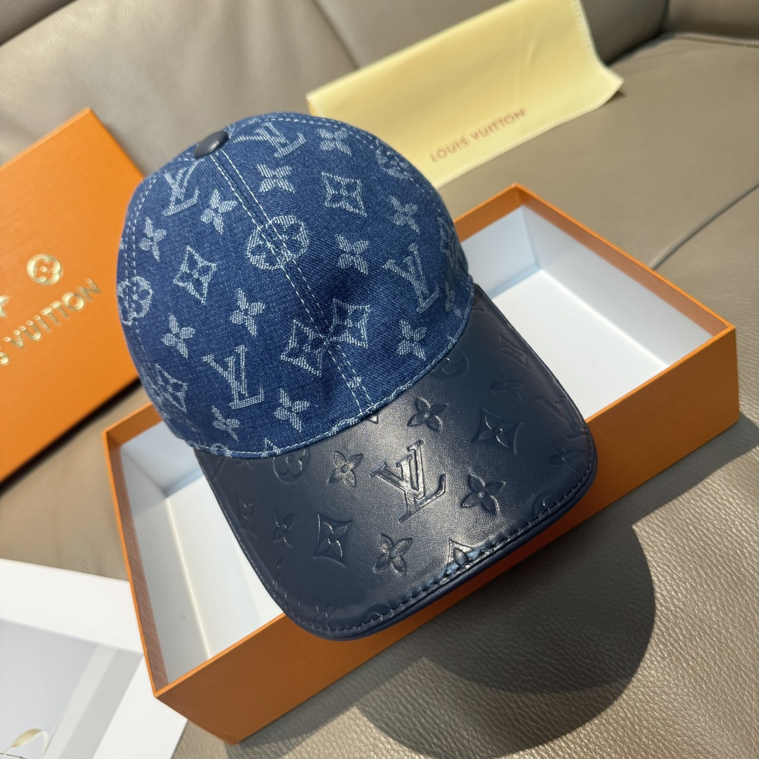 High quality and fashionable baseball cap new 5 pcs add : 18859952090 if you need size guide