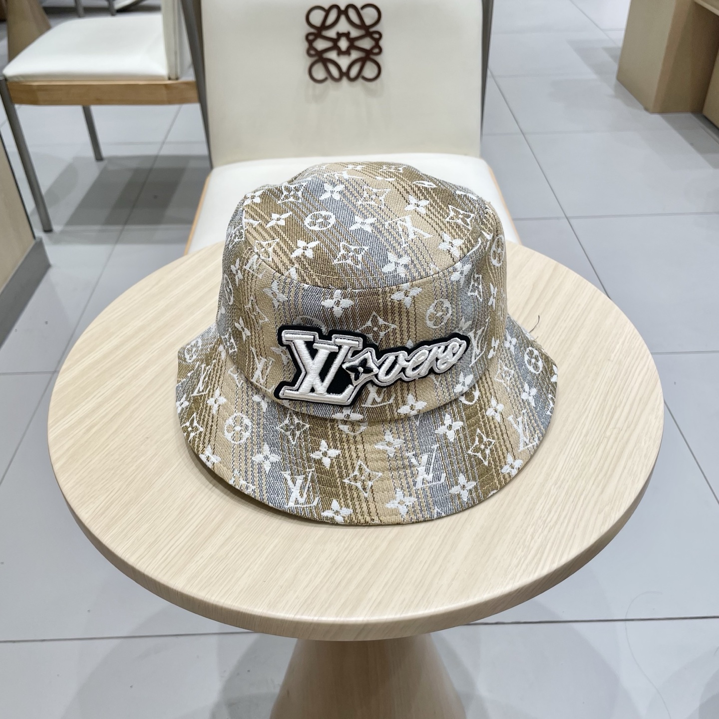 High quality and fashionable sunshade fisherman hat 2 pcs add : 18859952090 if you need size guide