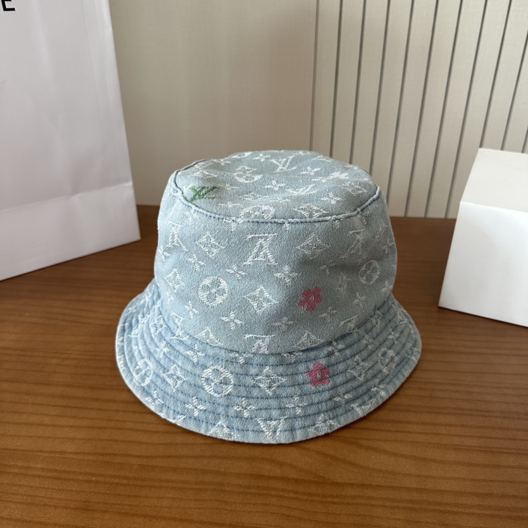 High quality and fashionable sunshade fisherman hat 2 pcs add : 18859952090 if you need size guide