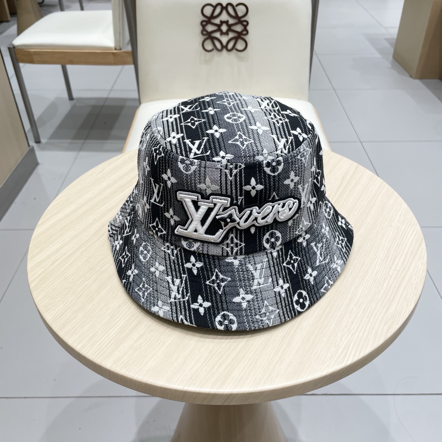 High quality and fashionable sunshade fisherman hat 2 pcs add : 18859952090 if you need size guide