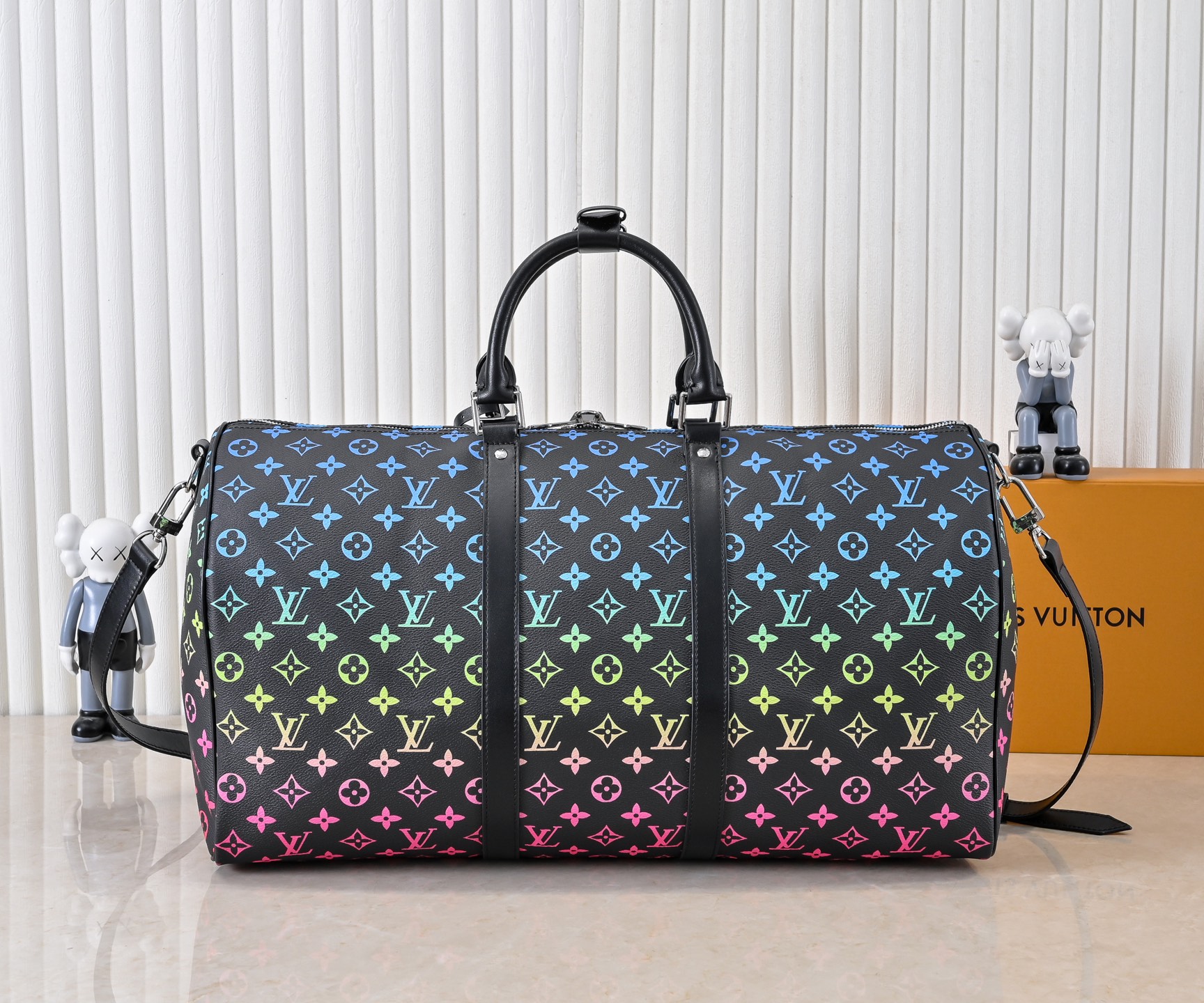 High quality printed large capacity travel bag PLS add : if you need size guide