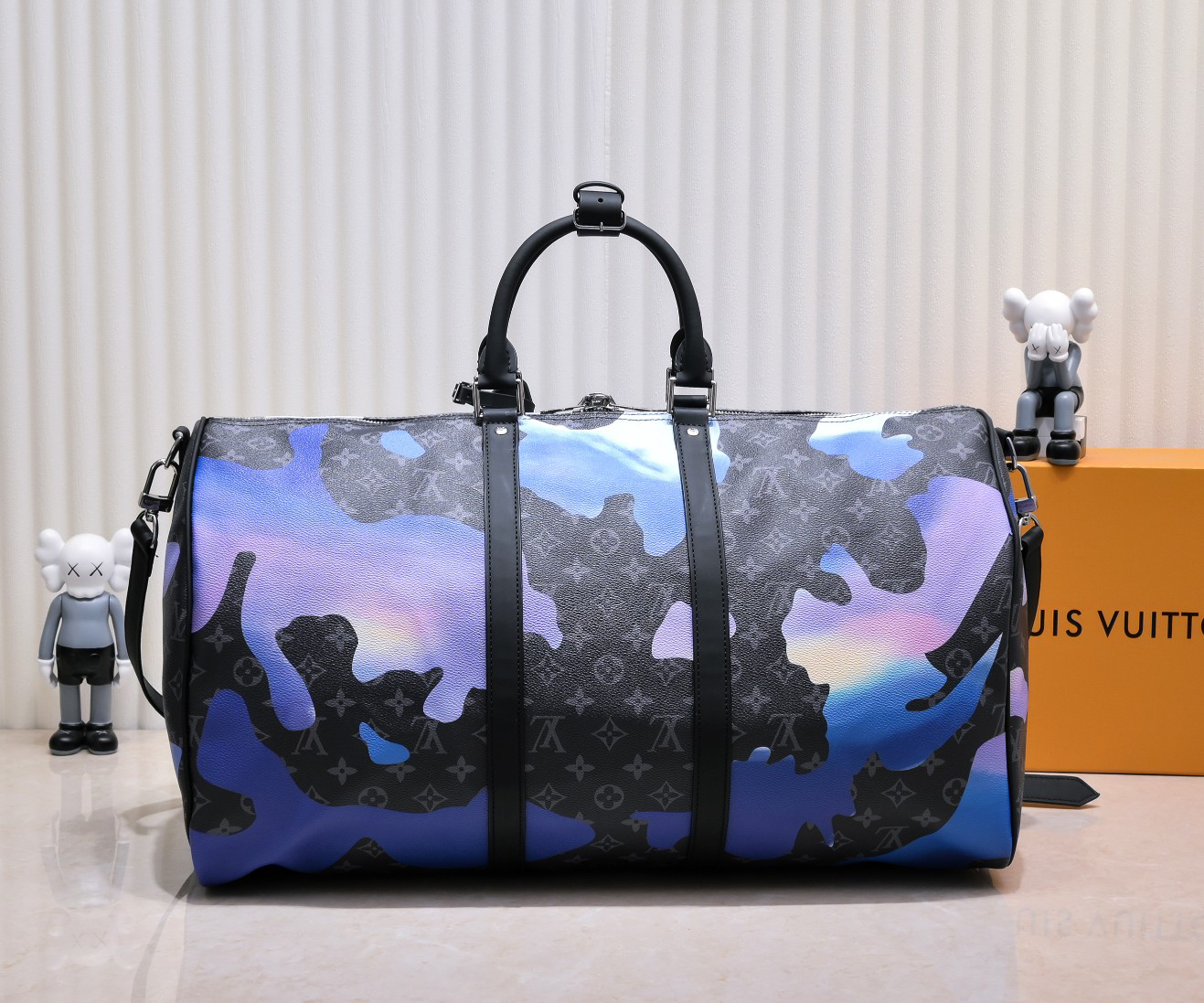 High quality printed large capacity travel bag PLS add : if you need size guide