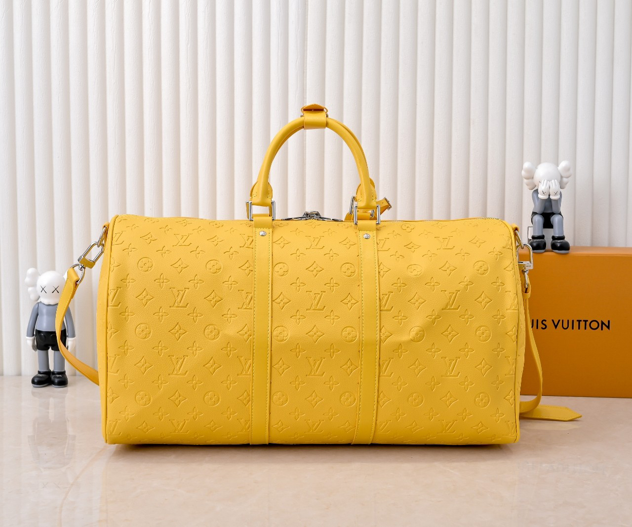 High quality printed large capacity travel bag PLS add : if you need size guide