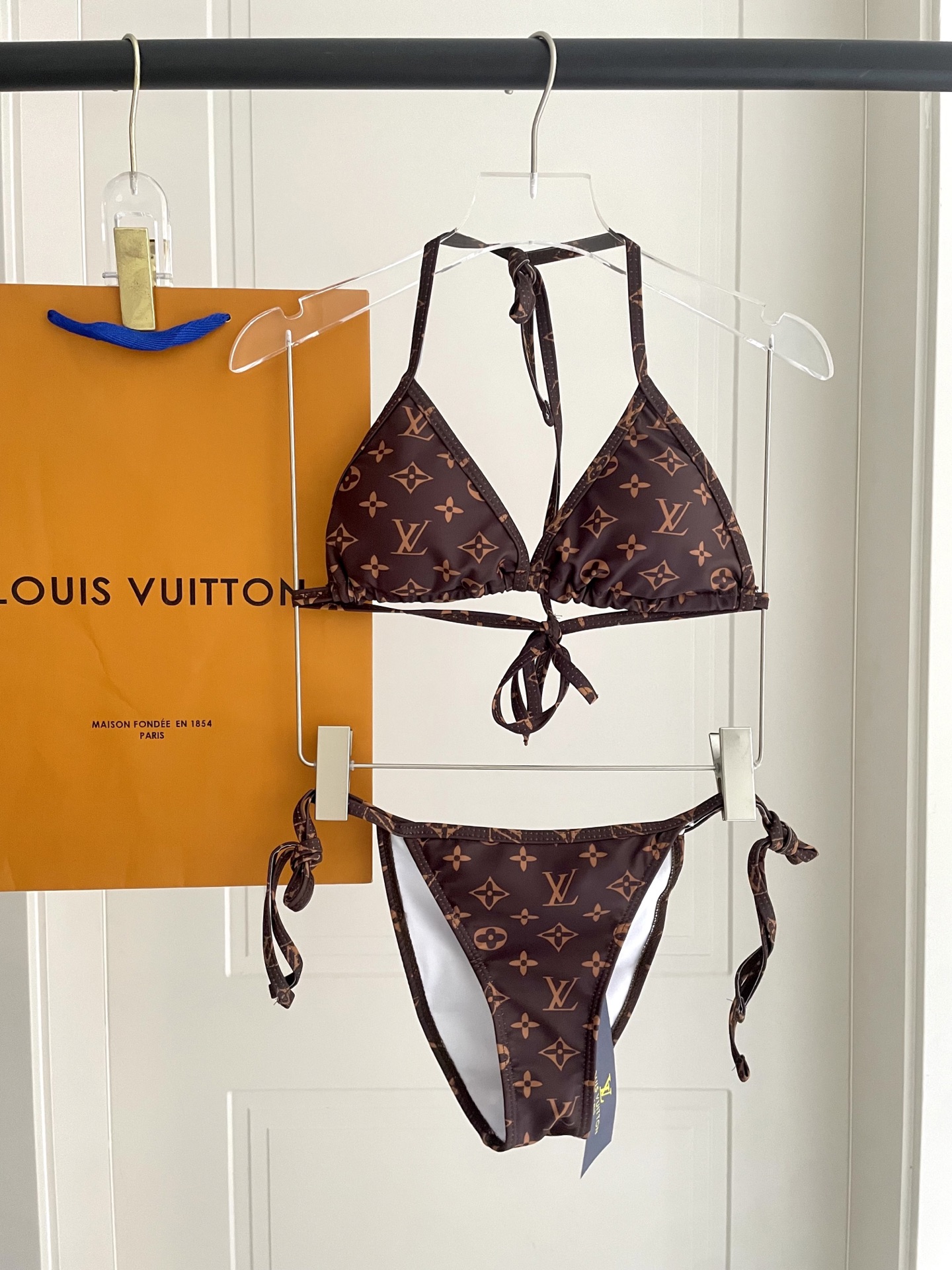 High quality bikini set 6pcs add : 18859952090 if you need size guide