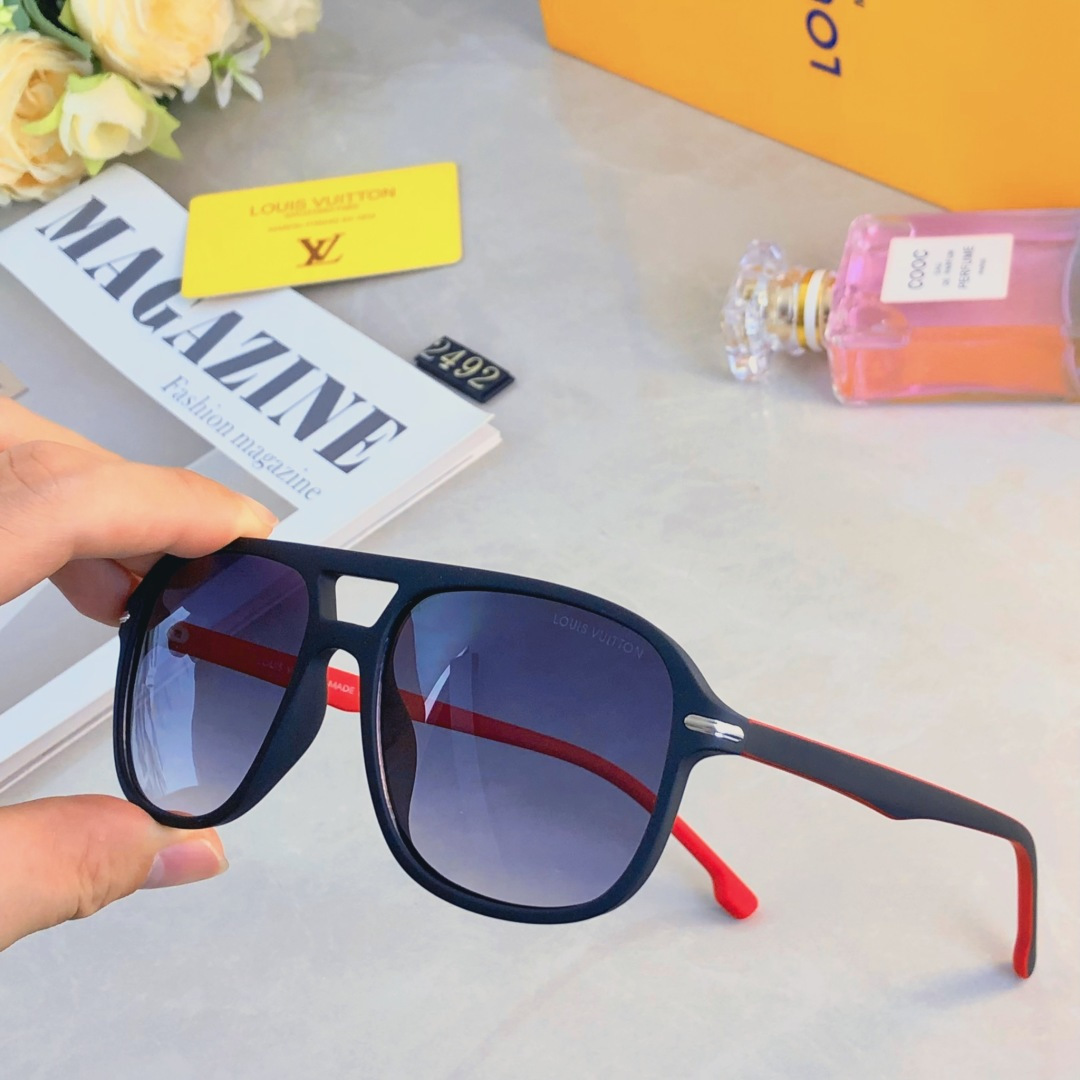 High quality temperament sunscreen sunglasses 4pcs add : 18030258501 if you need size guide
