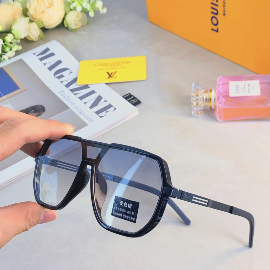 High quality temperament sunscreen sunglasses 4pcs add : 18030258501 if you need size guide