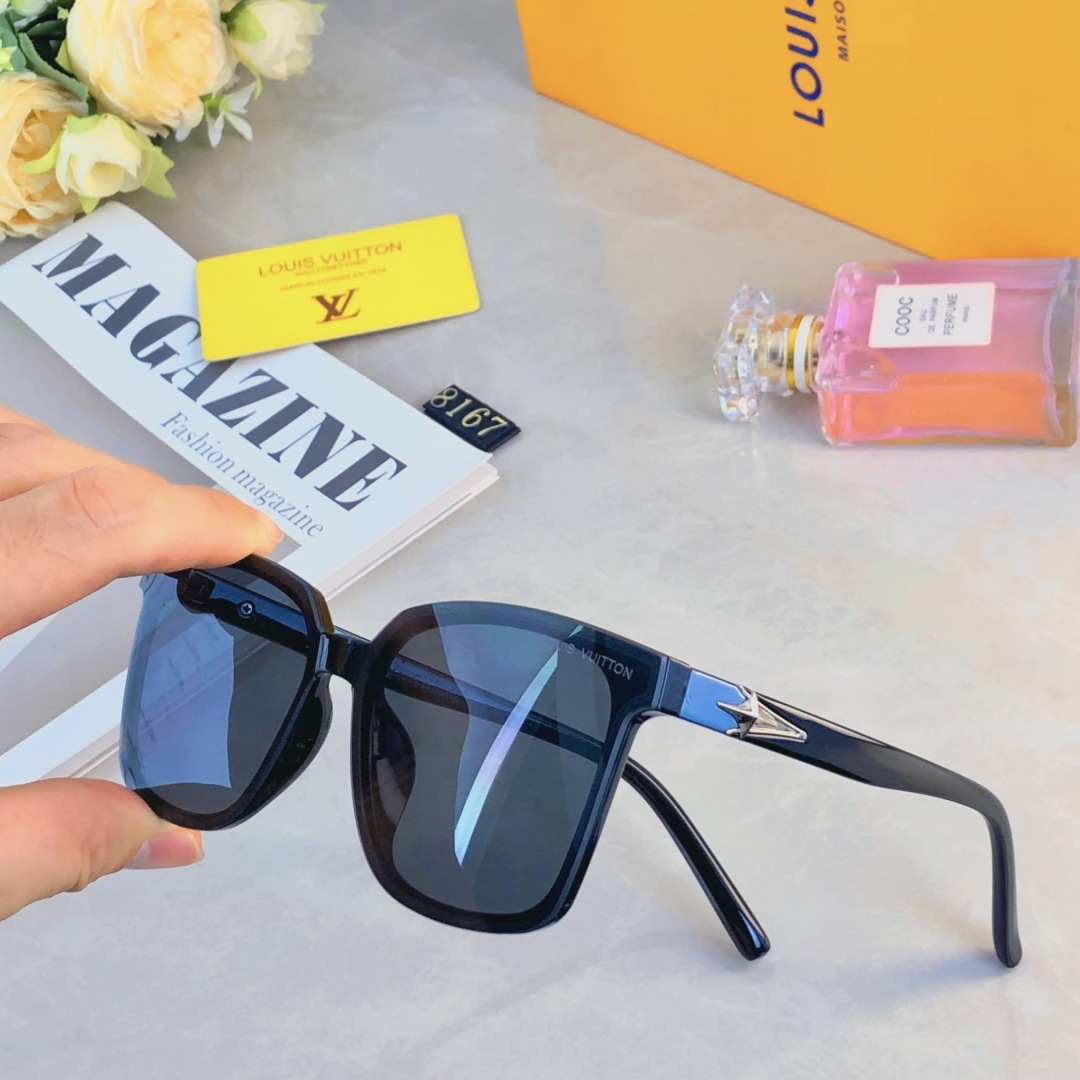 High quality temperament sunscreen sunglasses 1 pls add : 18030258501 if you need size guide