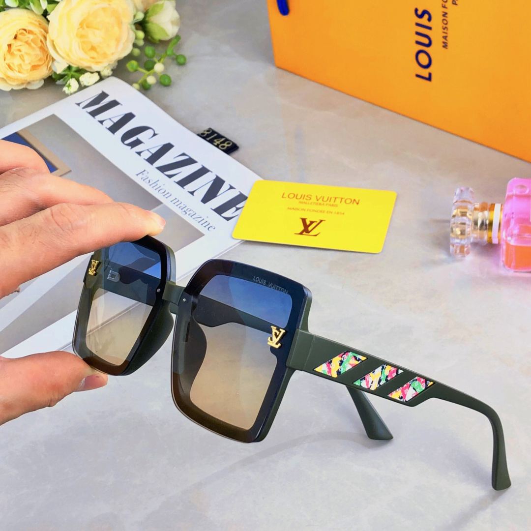 High quality temperament sunscreen sunglasses 1 pls add : 18030258501 if you need size guide