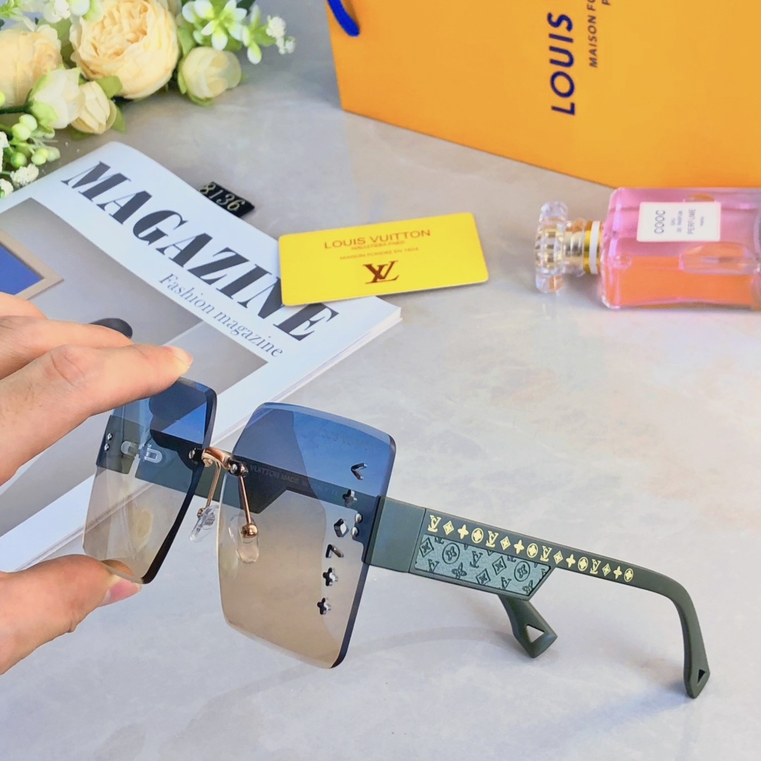 High quality temperament sunscreen sunglasses 1 pls add : 18030258501 if you need size guide
