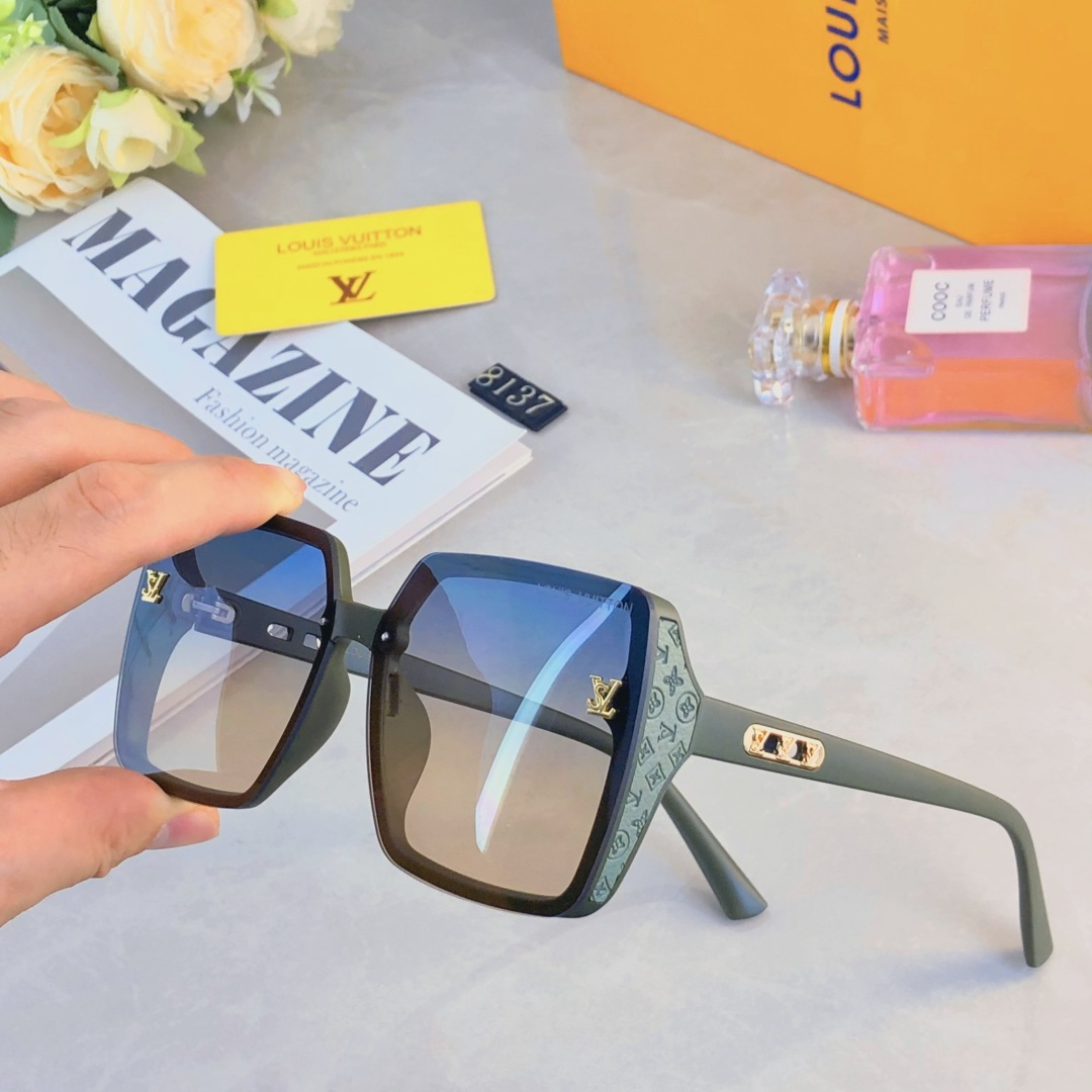 High quality temperament sunscreen sunglasses 1 pls add : 18030258501 if you need size guide
