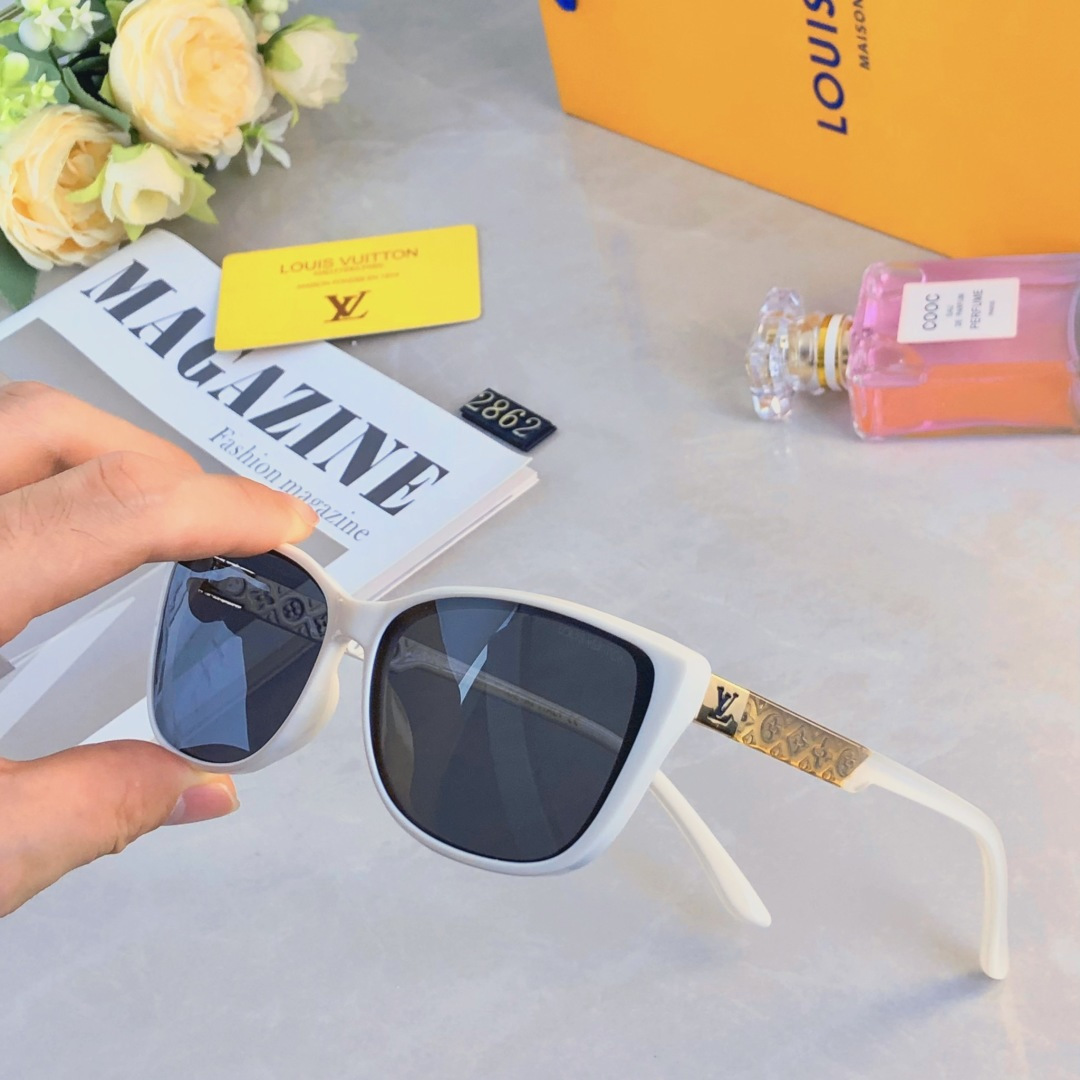 High quality temperament sunscreen sunglasses 2 pcs add : 18030258501 if you need size guide