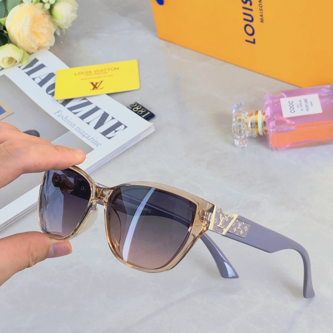 High quality temperament sunscreen sunglasses 2 pcs add : 18030258501 if you need size guide