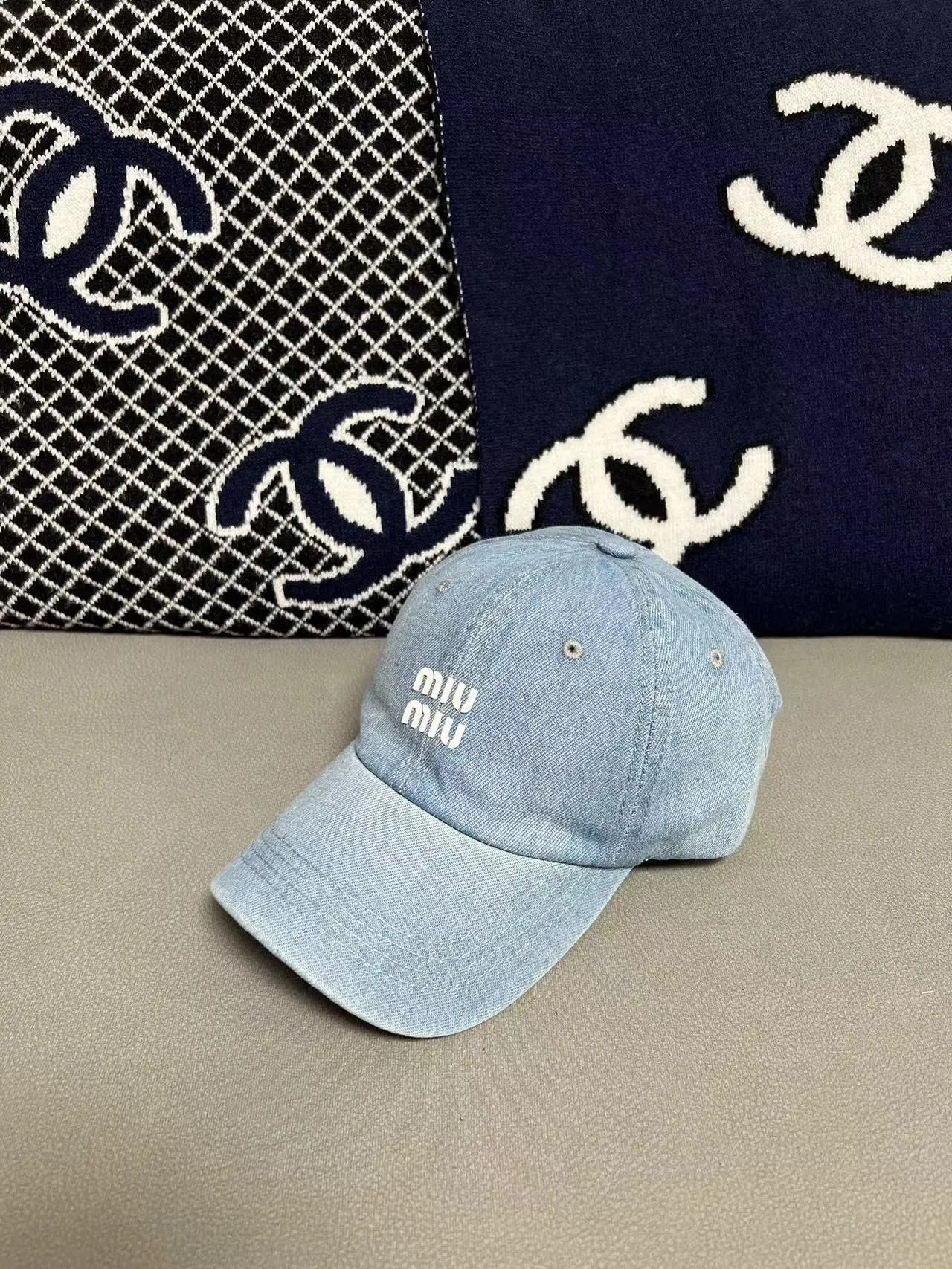 High quality versatile casual hat 009
