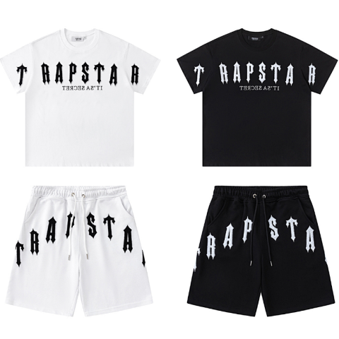High quality American retro high street hip-hop loose embroidered short sleeved T-shirt shorts set
