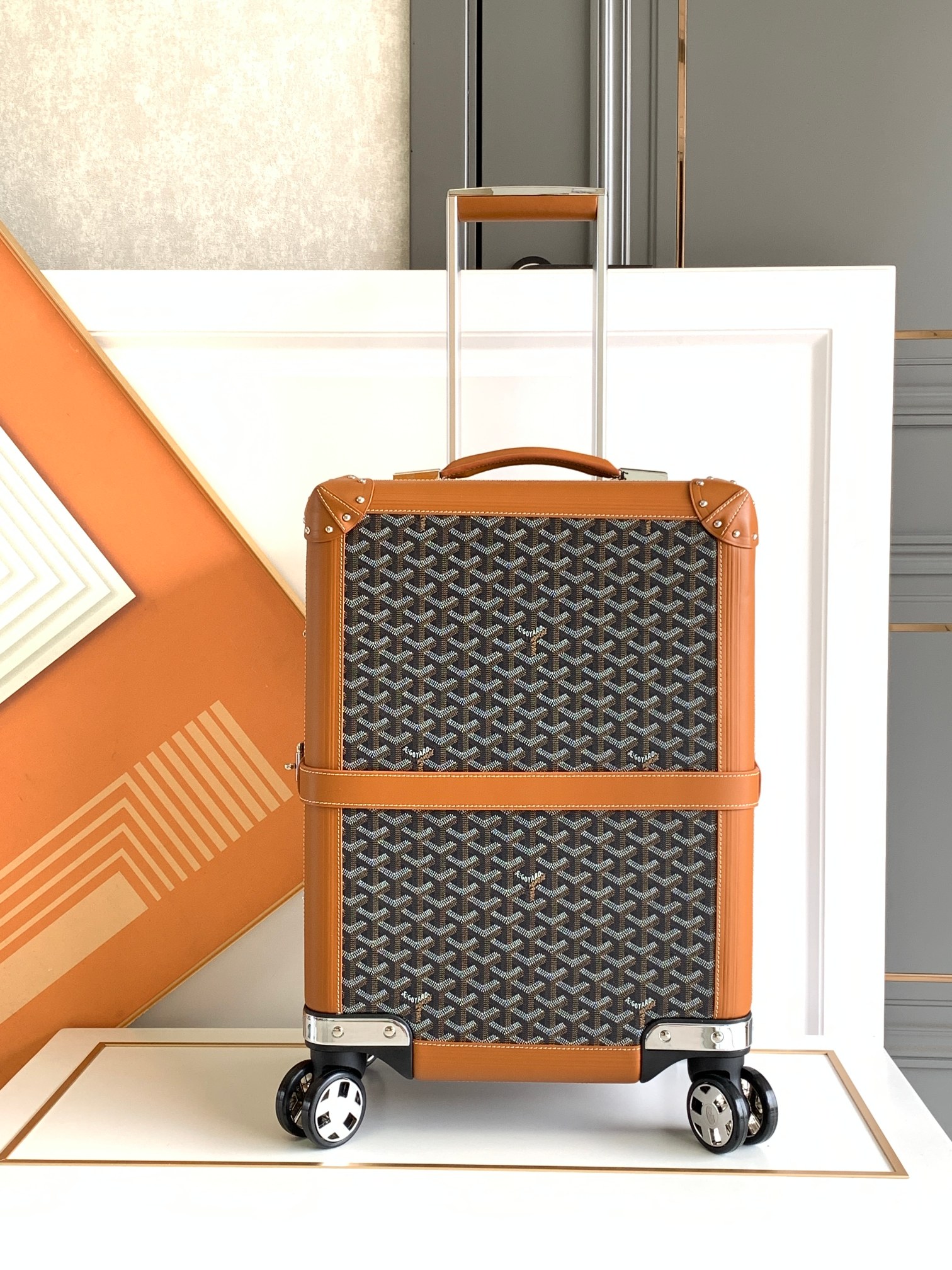 High quality retro style hand-held laptop case