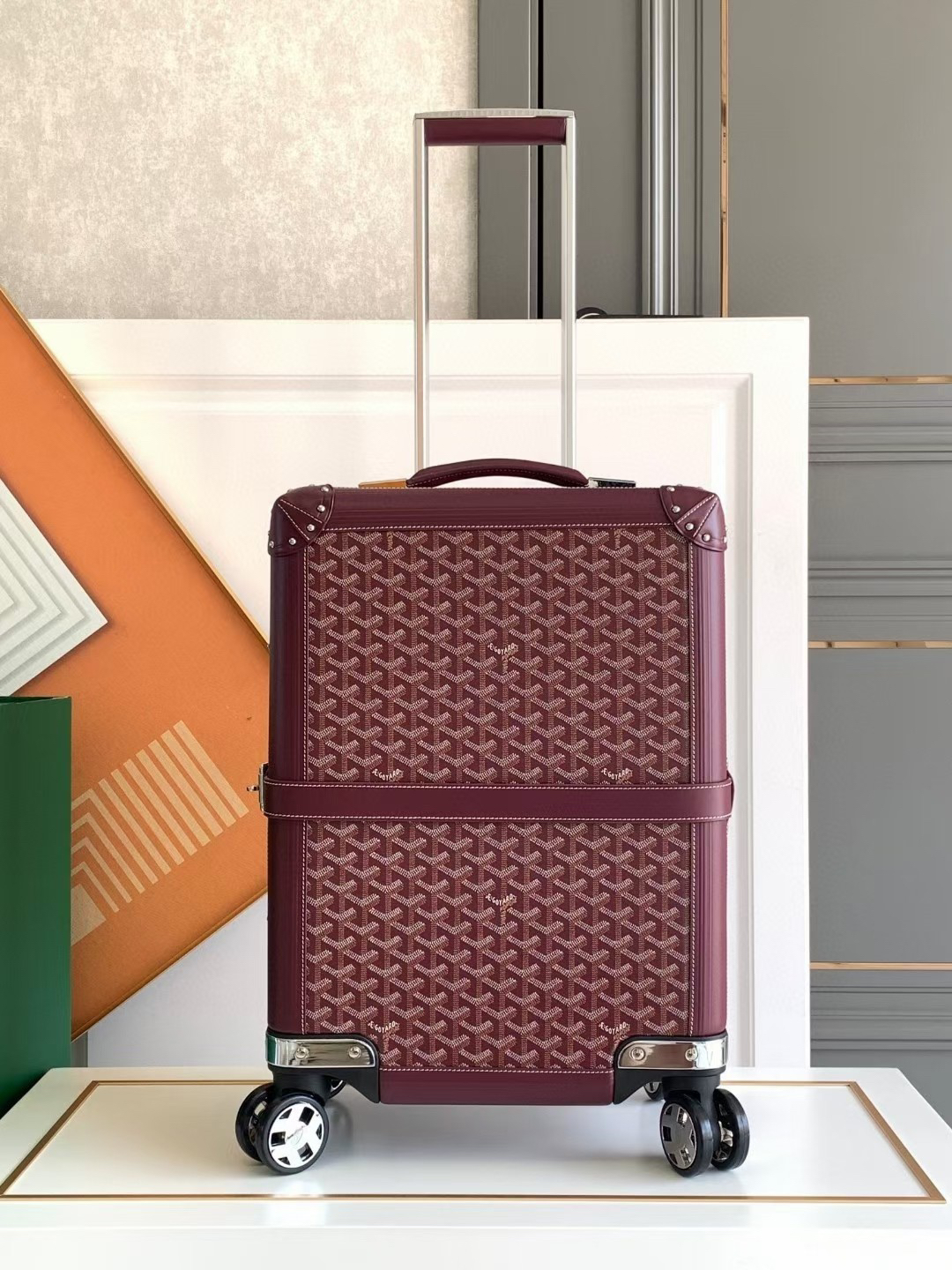 High quality retro style hand-held laptop case