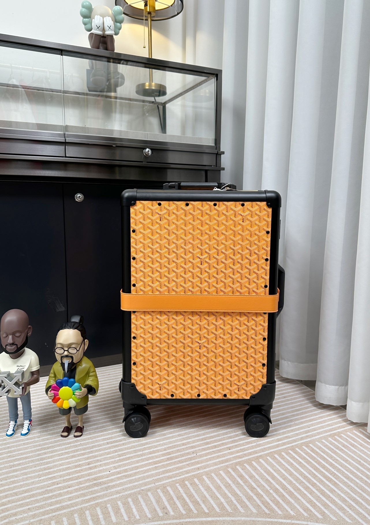 High quality retro password box, universal wheel travel case