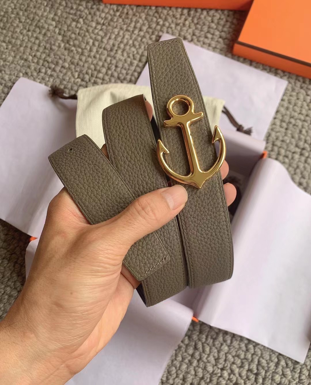 High quality, simple and refined women's waist belt 3 pcs add : 18859952090 if you need size guide