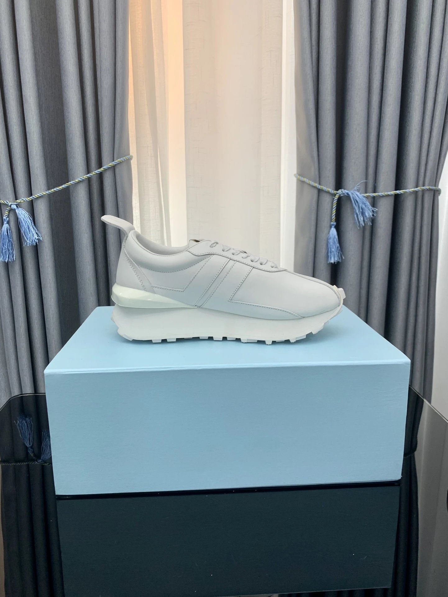 High quality shoes 001-XW