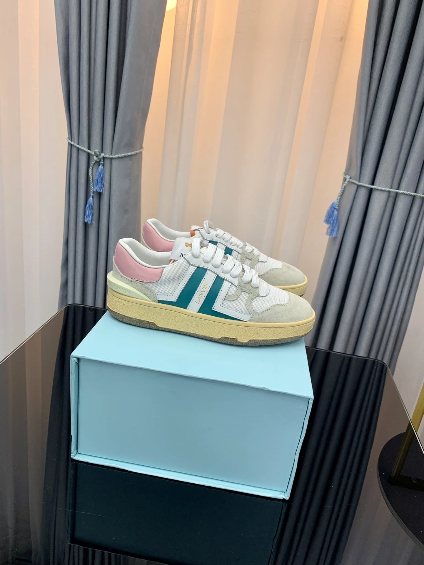 Freps - High Quality Shoes 001