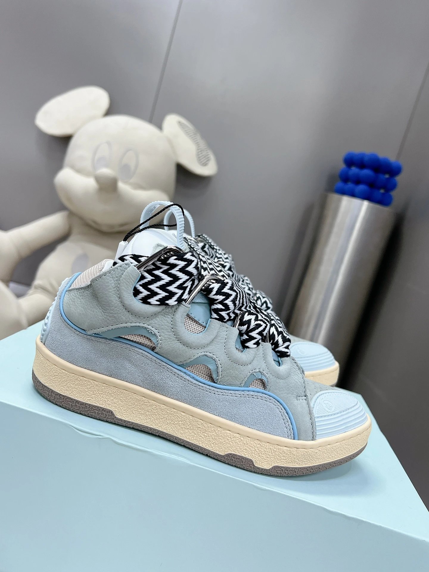 High quality shoes 028