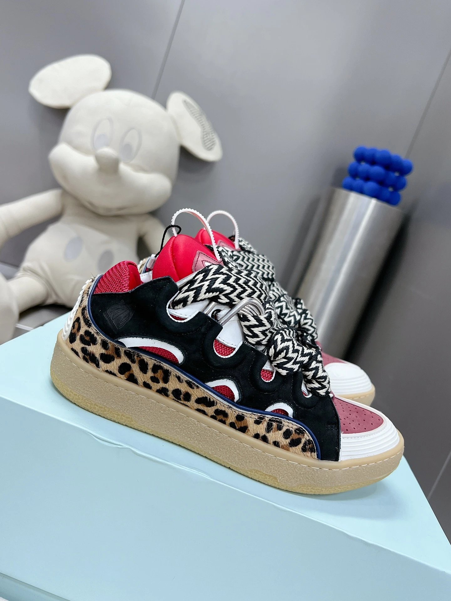 High quality shoes 028
