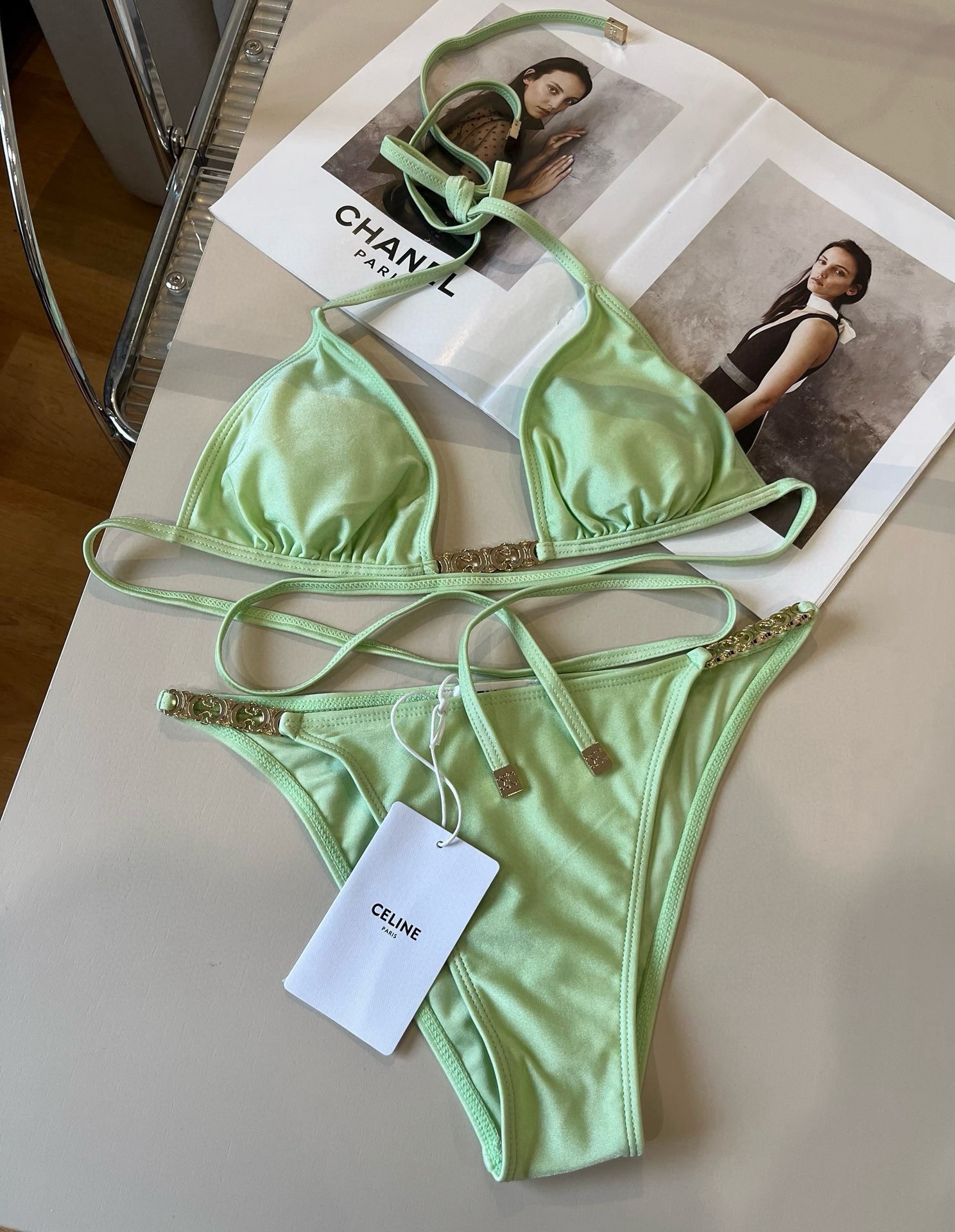 High quality bikini set 4pcs add : 18030258501 if you need size guide