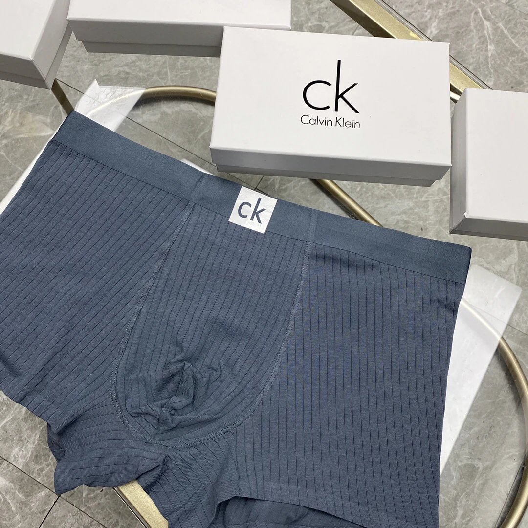 High quality men's underwear, box of three, color options available 02