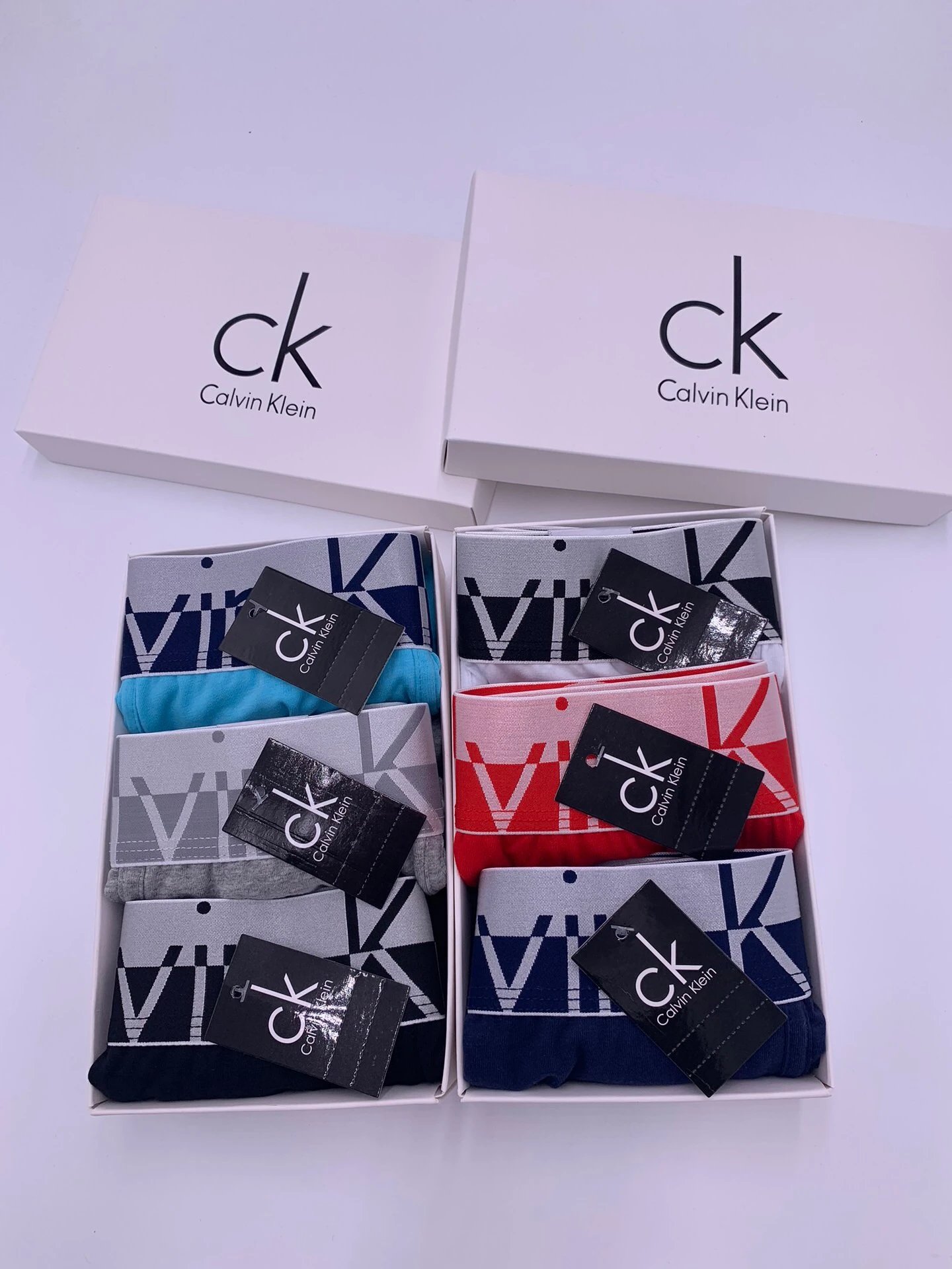 High quality men's underwear, box of three, color options available 02