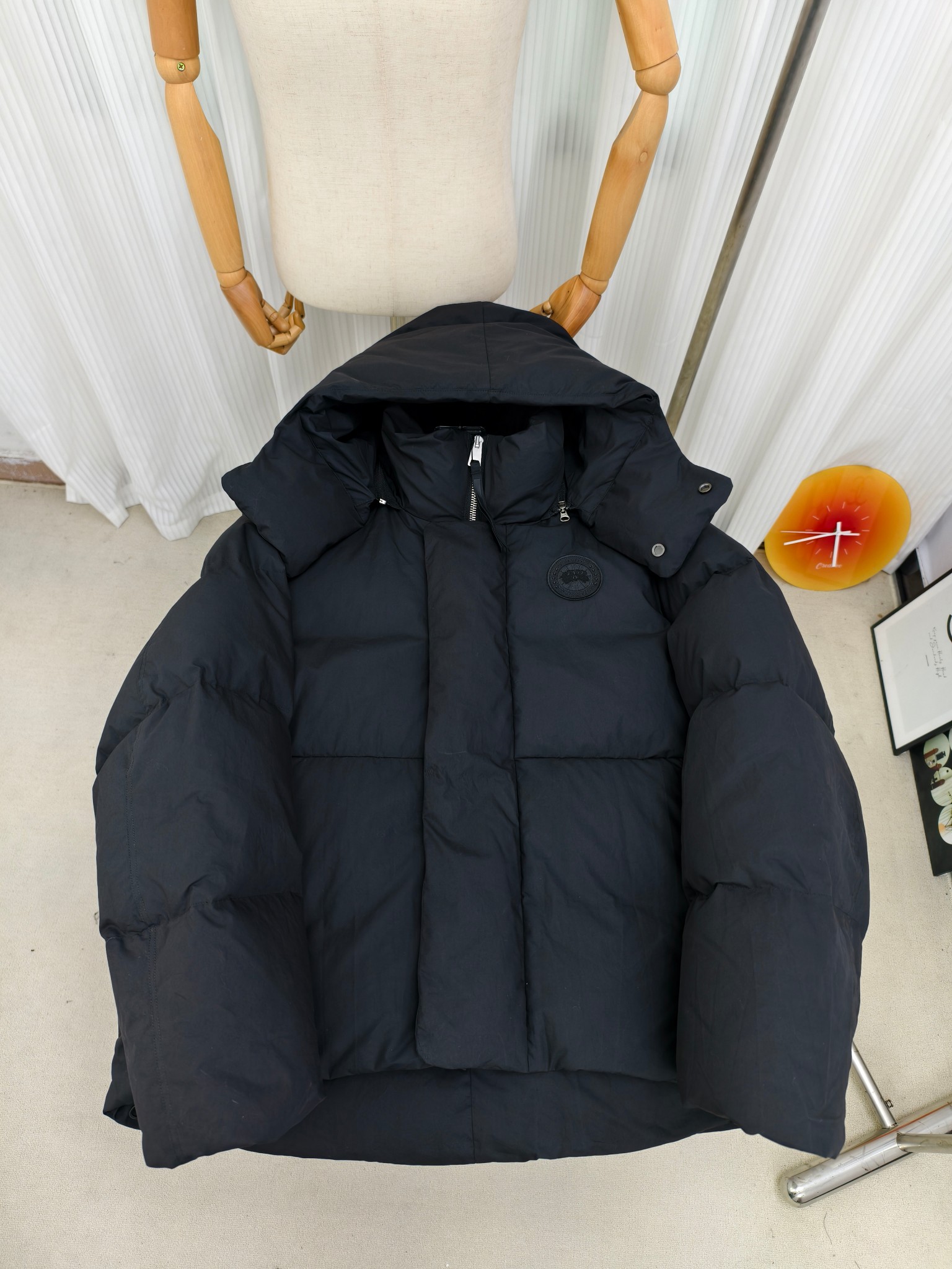 Autumn and winter hooded down jacket