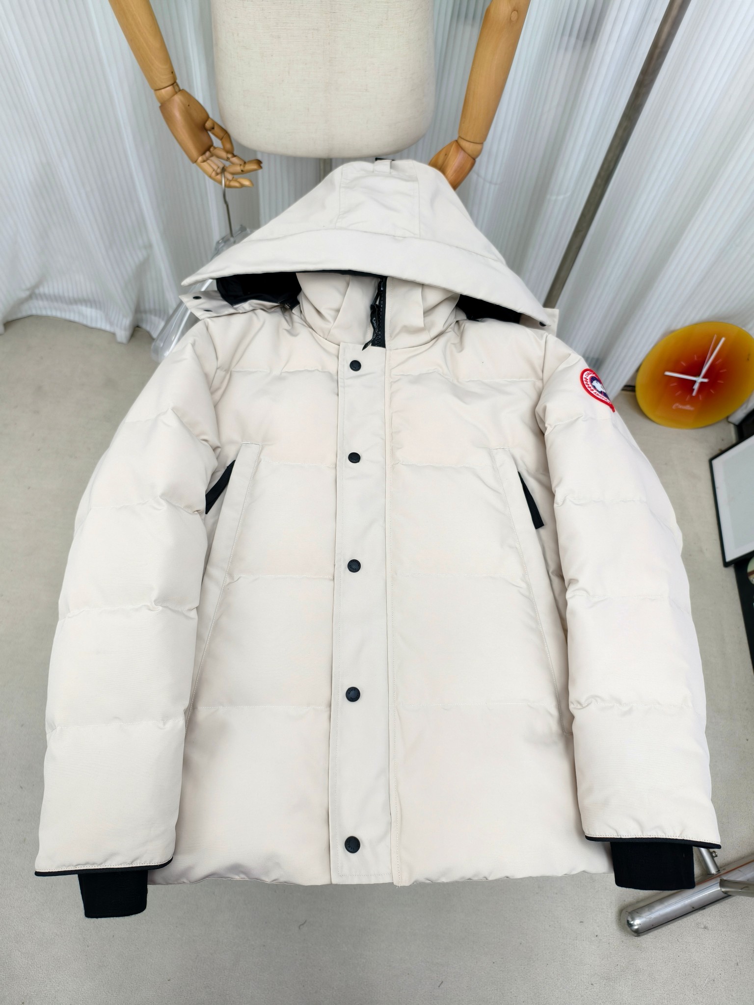Winter Warm Hooded Down Jacket