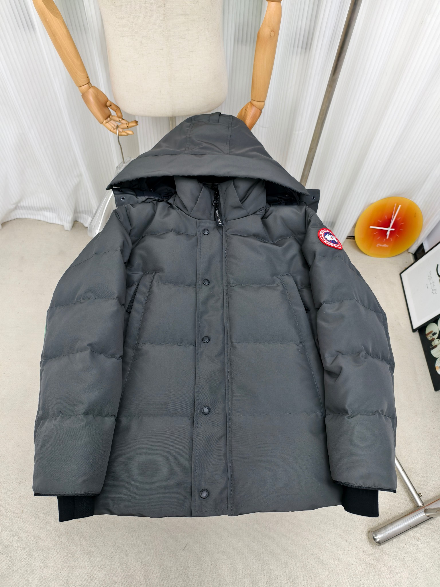 Winter Warm Hooded Down Jacket