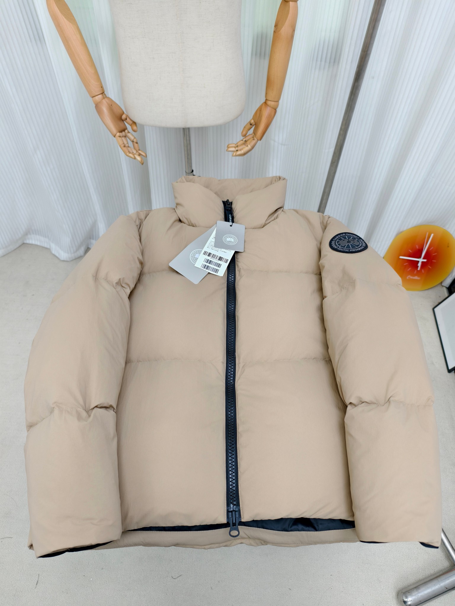 Winter stand up collar zipper down jacket