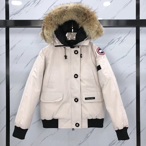 Winter hooded down jacket