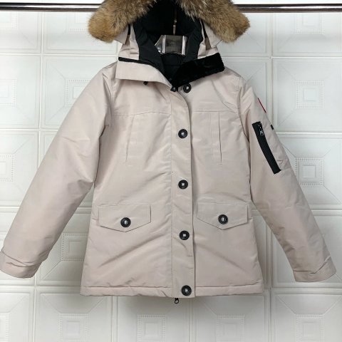 Winter hooded down jacket