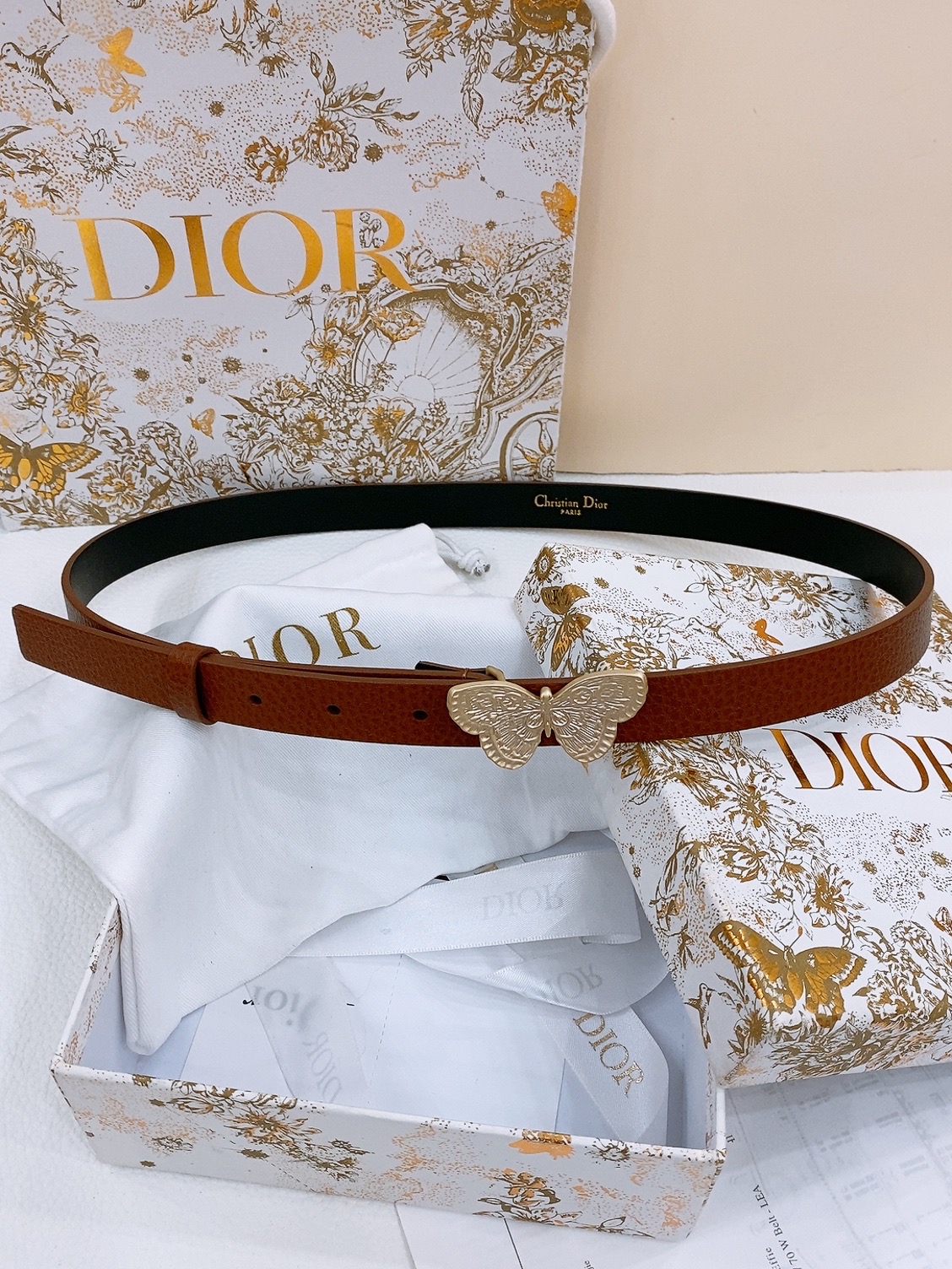 High quality, simple and refined women's waist belt 1 pls add : 18030258501 if you need size guide