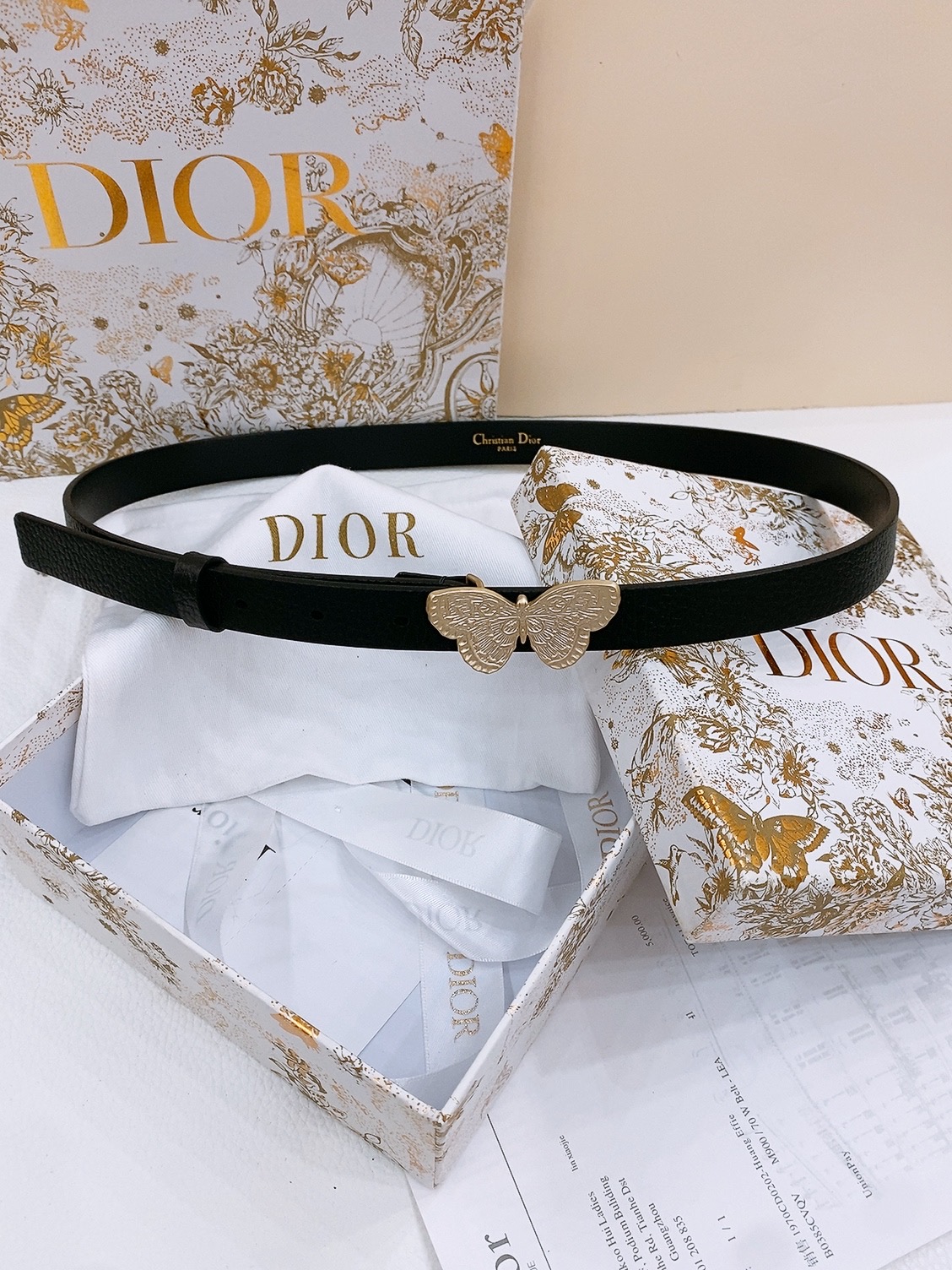 High quality, simple and refined women's waist belt 1 pls add : 18030258501 if you need size guide