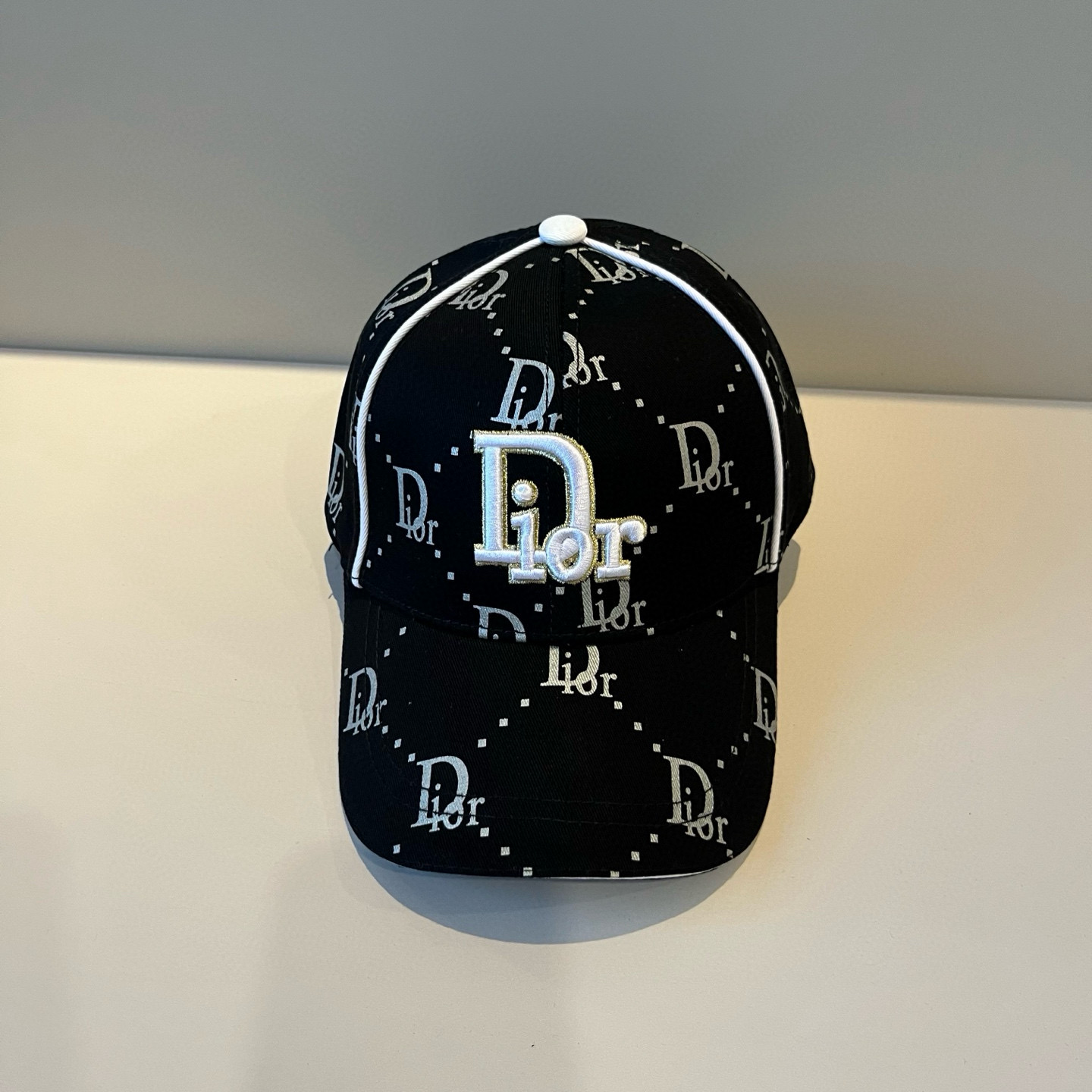 High quality versatile baseball cap duck tongue cap 2 pcs add : 18030258501 if you need size guide