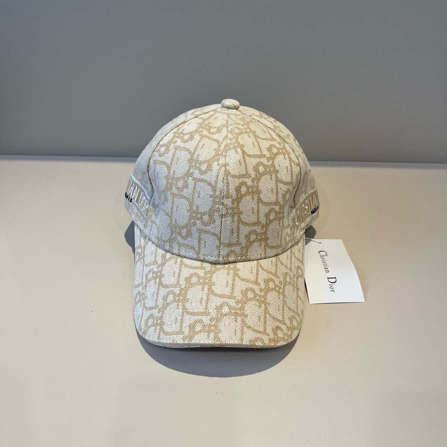 High quality versatile baseball cap duck tongue cap 2 pcs add : 18030258501 if you need size guide