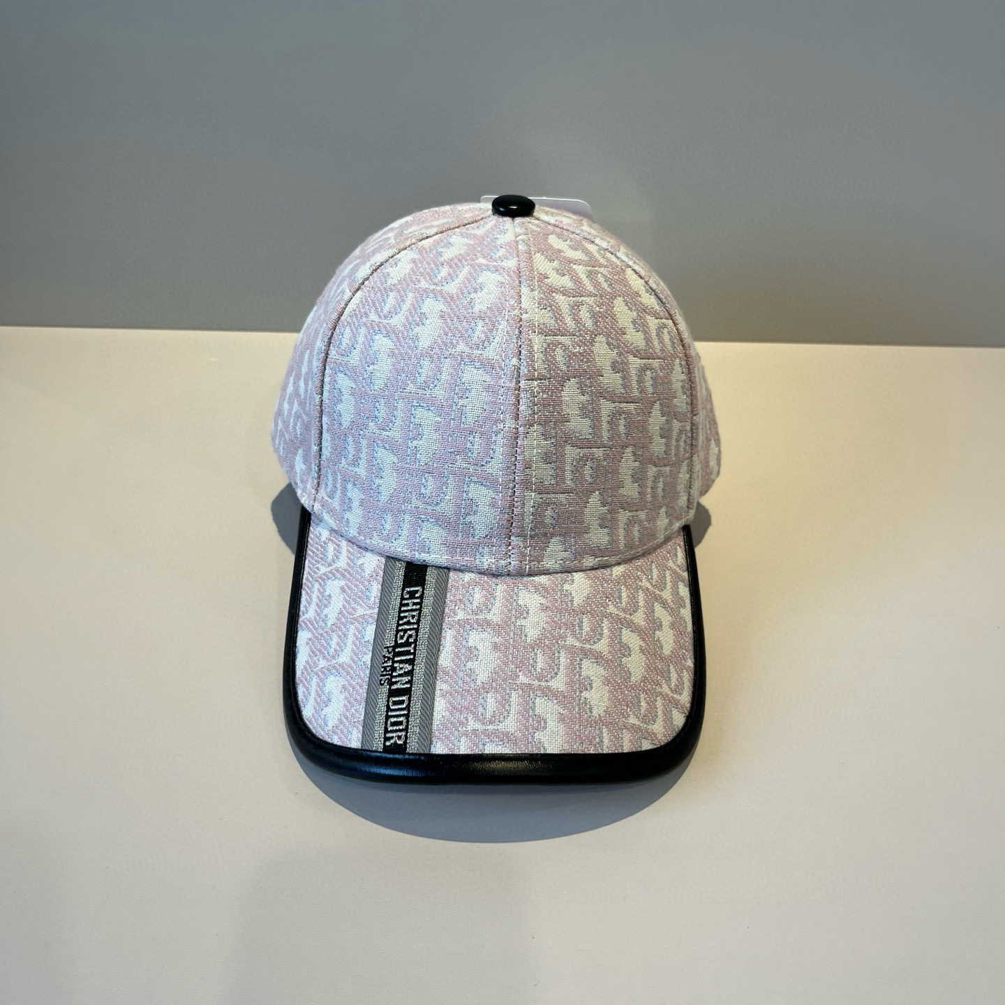 High quality versatile baseball cap duck tongue cap 2 pcs add : 18030258501 if you need size guide