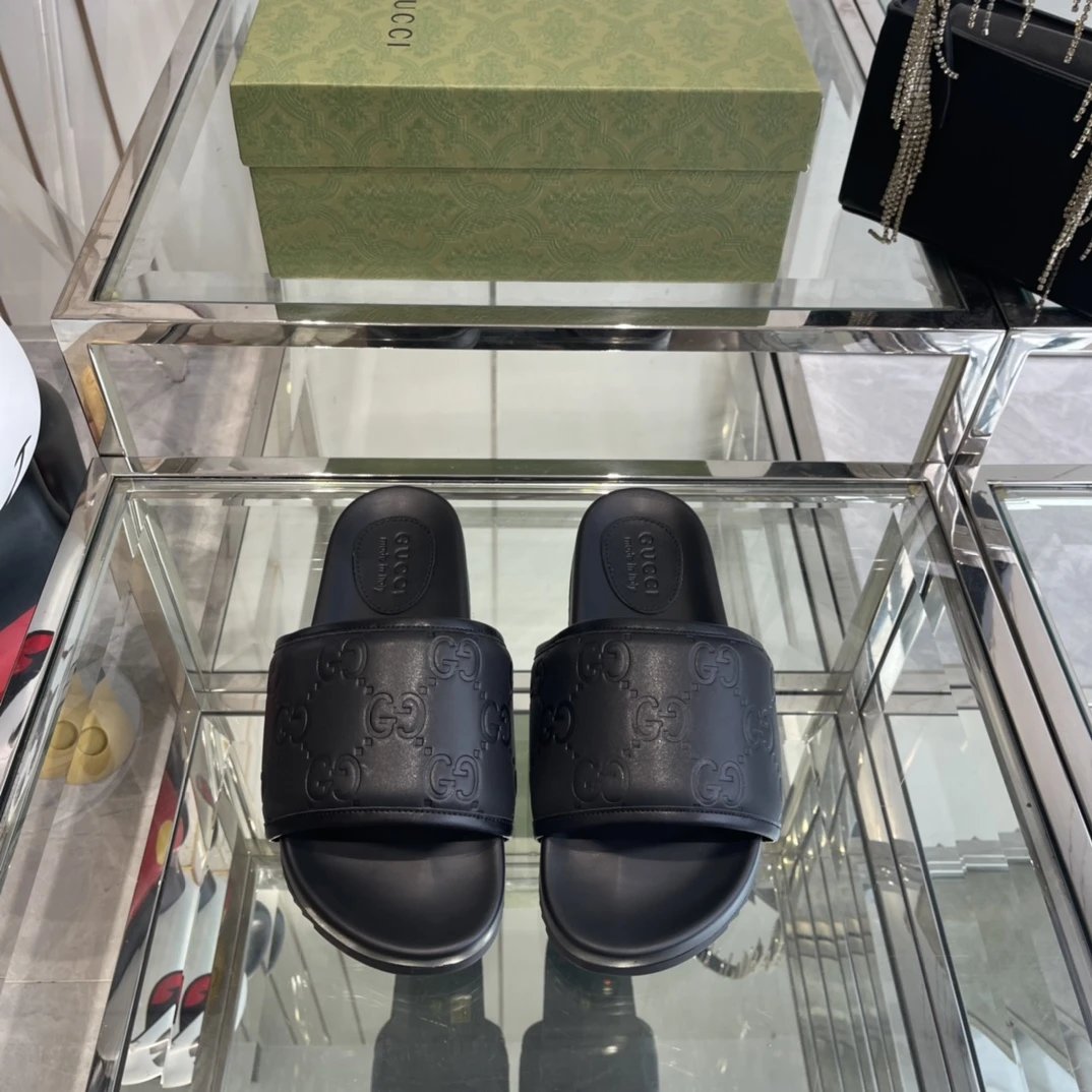 Freps - High quality slippers 005