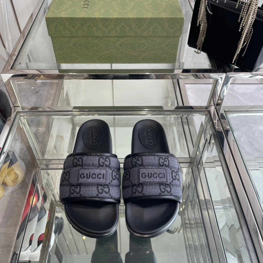 Freps - High quality slippers 005